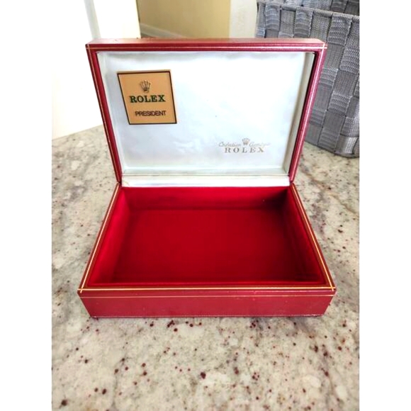 Rolex Other - Vintage Rolex President Floral Embroidered Tapestry Big Watch Box Red multicolor